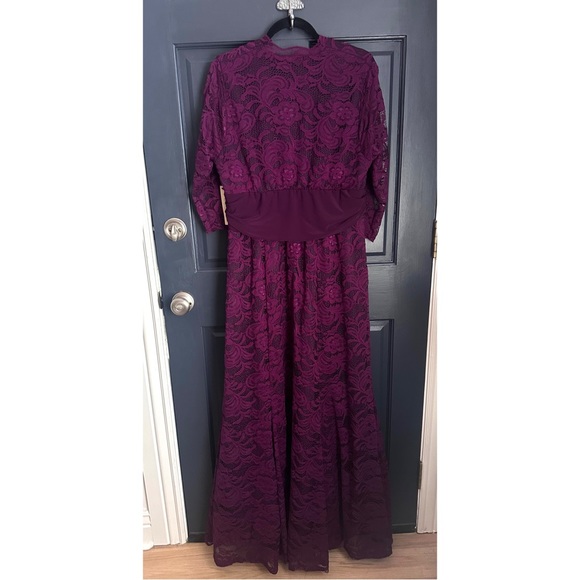 Kiyonna Screen Siren Amethyst Lace Maxi Dress, Size 1X 1XL, Made in USA, MOB - Picture 7 of 9
